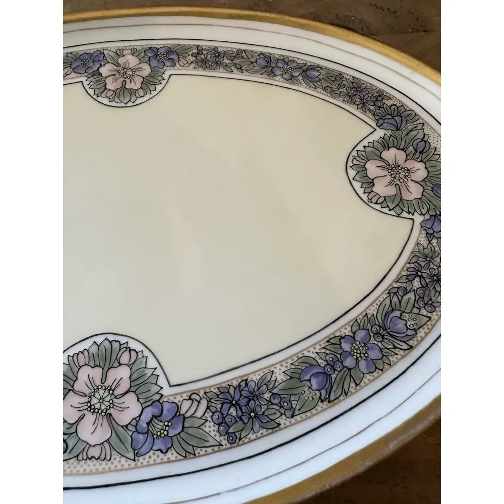 ANTIQUE HAND PAINTED FLORAL PORCELAIN UNO FAVORITE BAVARIA VANITY TRAY 13”L